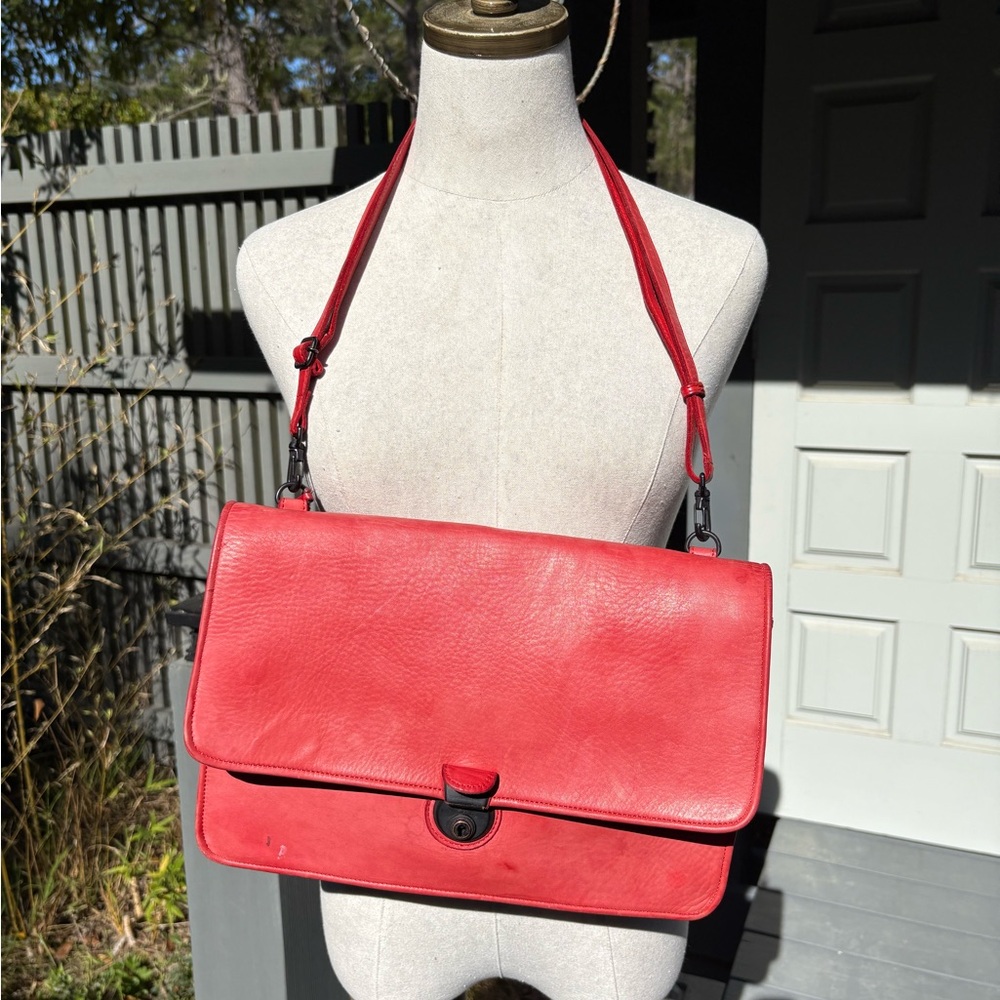 Vintage Christian Peau M Red Leather Flap Envelope Shoulder ~ Crossbody Bag